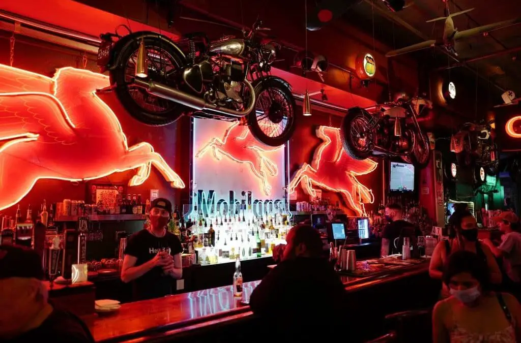 10 Best Dive Bars in San Diego [2023 Update] The Dive Bar Tourist