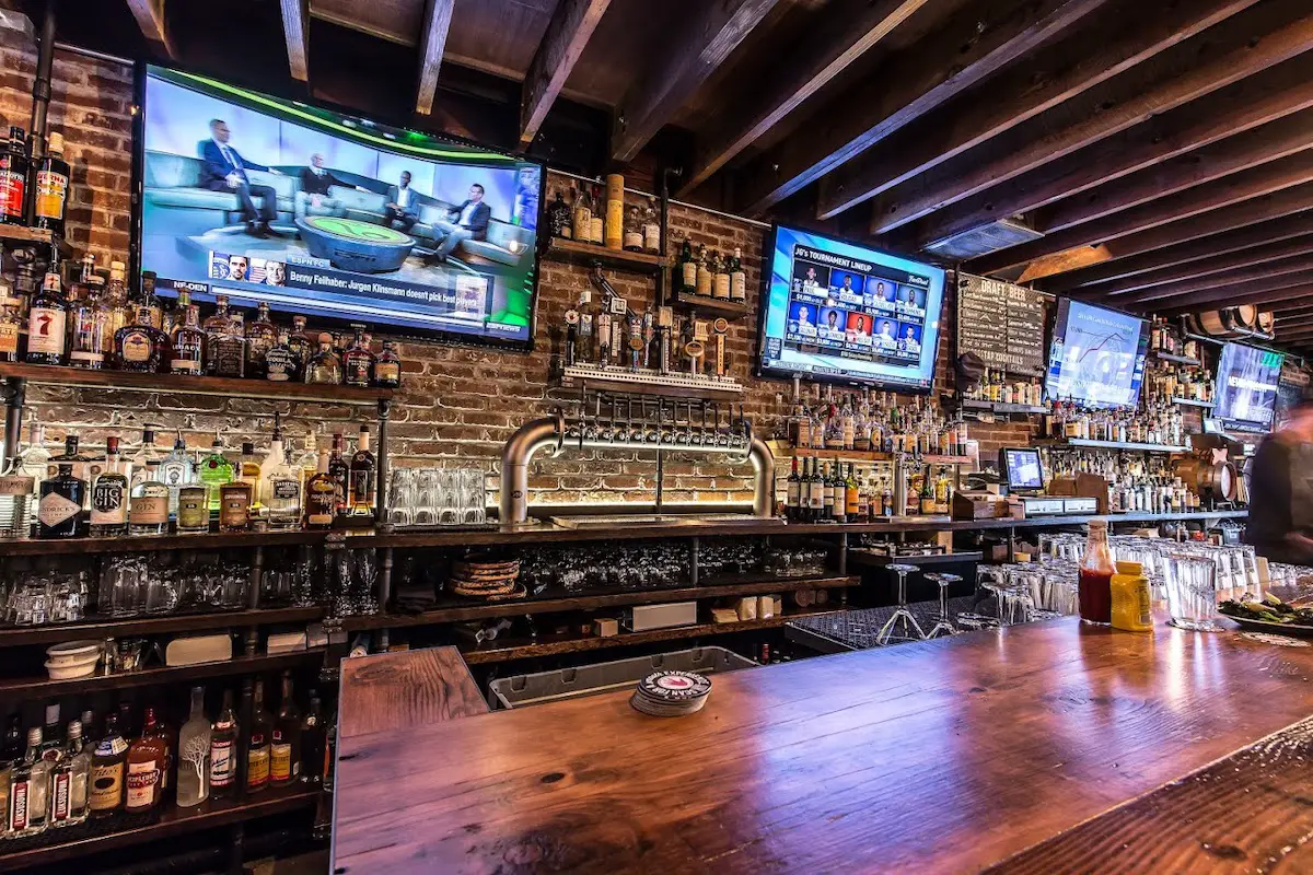 Dive Bar Near Me Dive Bar Reviews Guides dive-bar-near-me-dive-bar-reviews-guides