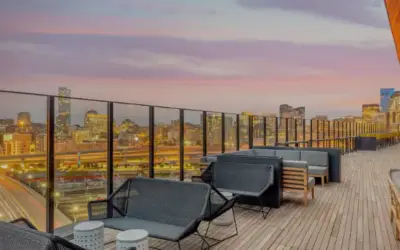 Best Rooftop Bars in Boston: Enjoy the City Skyline with a Drink