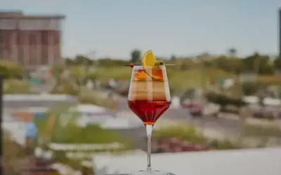 Best Rooftop Bars in Phoenix: Enjoy a Drink with a View